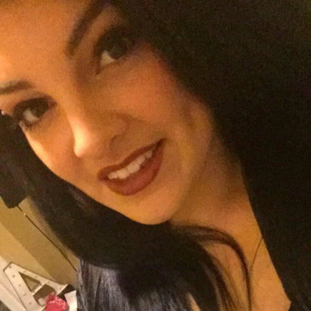 Meet your Posher, Anastacia